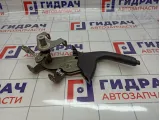 Рычаг стояночного тормоза Hyundai Elantra (HD) 597102H0009P