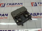 Плафон салонный Hyundai Elantra (HD) 928002H0008M