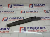 Накладка переднего крыла левого Hyundai Elantra (HD) 84130-2H200