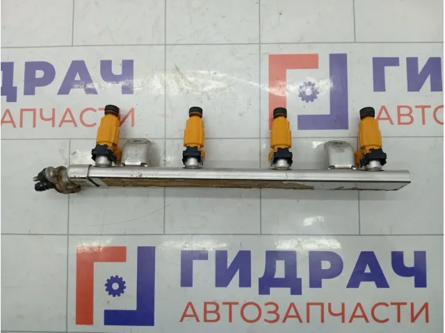 Топливная рампа (топливная рейка) в сборе с форсунками 353102b020 Hyundai Elantra 353402B050