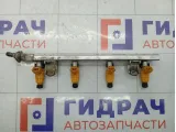 Топливная рампа (топливная рейка) в сборе с форсунками 353102b020 Hyundai Elantra 353402B050