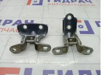 Петли двери задняя правая Hyundai Elantra