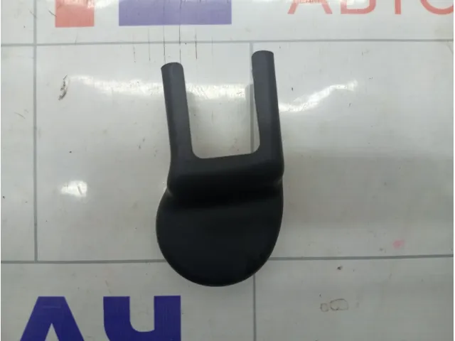 Накладка декоративная для водительского сиденья Hyundai Elantra 885653X000