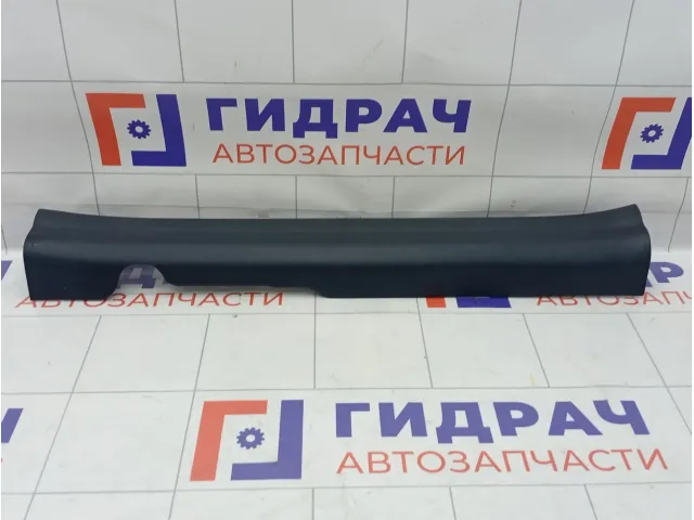 Накладка порога внутренняя передняя левая Hyundai Elantra 858703X000