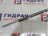 Накладка стекла переднего левого Hyundai Elantra 822103X510
