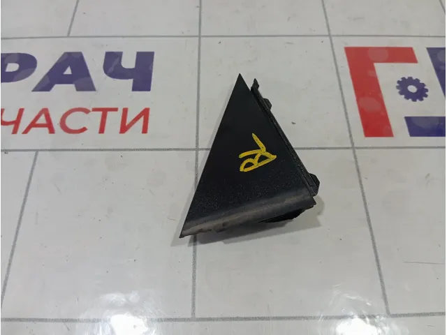 Накладка двери наружная задняя левая Hyundai Elantra 838303X001