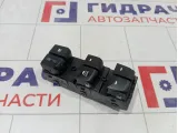 Блок управления стеклоподъемниками Hyundai Elantra 935713X311RY