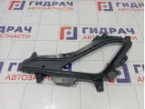 Рамка противотуманной фары левой Hyundai Elantra 865273X700