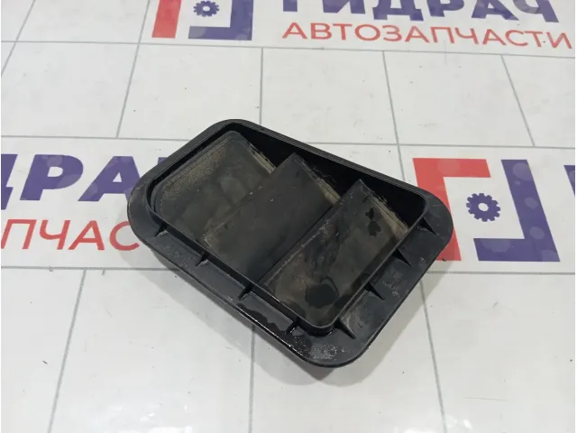 Решетка вентиляционная левая Hyundai Elantra 9751017000