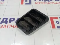 Решетка вентиляционная правая Hyundai Elantra 975102F200