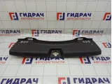 Обшивка багажника на заднюю панель Hyundai Elantra 857703X500RY