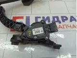Педаль газа Hyundai Elantra 327003X100
