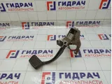 Педаль тормоза Hyundai Elantra 328003X400
