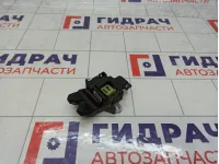 Замок багажника Hyundai Elantra 812303X010