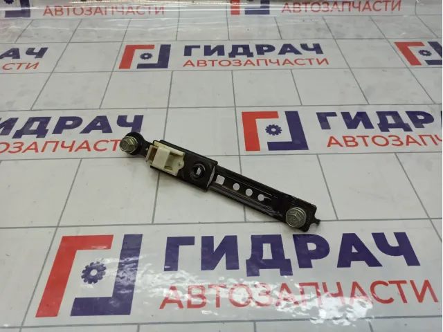 Механизм регулировки ремня безопасности Hyundai Elantra 888903X000