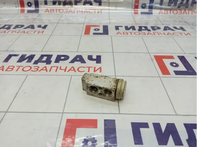 Клапан кондиционера Hyundai Elantra 97626A7000