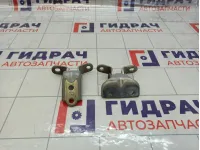 Петли двери передней левой Hyundai Elantra