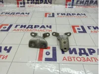 Петли двери передней правой Hyundai Elantra