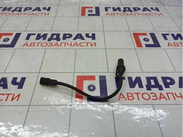 Датчик положения коленвала Hyundai Elantra 391802B000