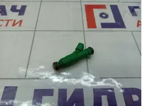 Форсунка инжекторная Hyundai Elantra 353102E100