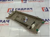 Обшивка стойки средней правой верхняя Hyundai Elantra (AD) 85840-F3000-XUG