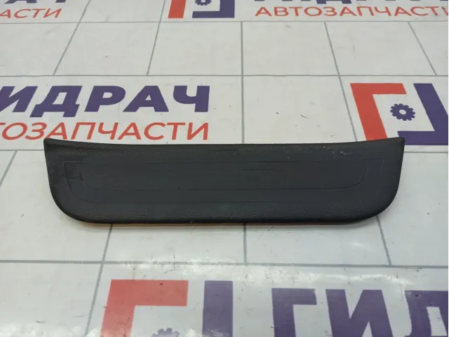 Накладка порога (внутренняя) задняя правая Hyundai Elantra (AD) 85887-F3000-TRY