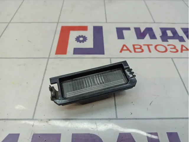 Фонарь подсветки номера правый Hyundai Elantra (AD) 92502-F6000