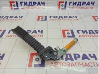 Преднатяжитель ремня безопасности передний правый Hyundai Elantra (AD) 88841-F3000-TRY