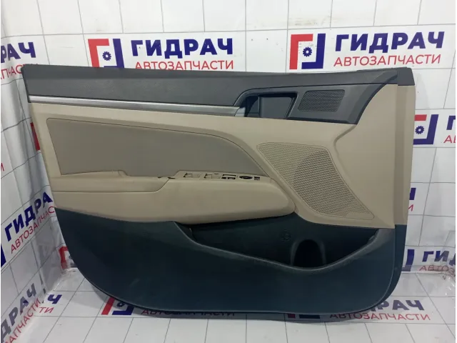 Обшивка двери передней левой Hyundai Elantra (AD) 82305-F3560-XU8