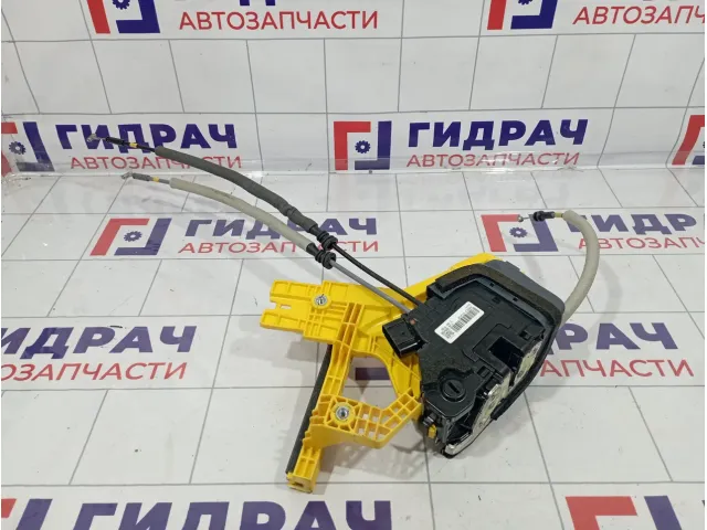 Замок двери задней правой Hyundai Elantra (AD) 81420-F2000