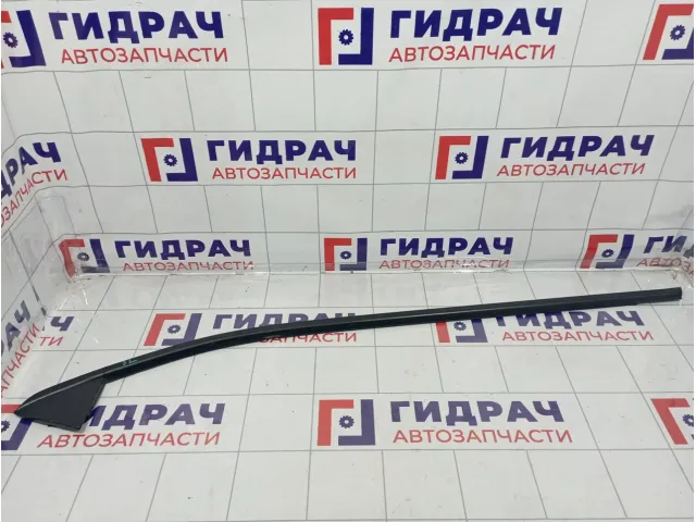 Накладка стекла заднего левого Hyundai Elantra (AD) 83210-F2001