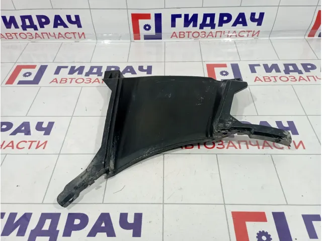Воздуховод переднего бампера правый Hyundai Elantra (AD) 86568-F2AA0