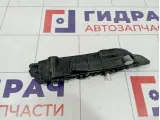 Кронштейн переднего бампера левый Hyundai Elantra (AD) 86513-F3500