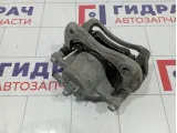Суппорт тормозной передний правый Hyundai Elantra (AD) 58130-F3000