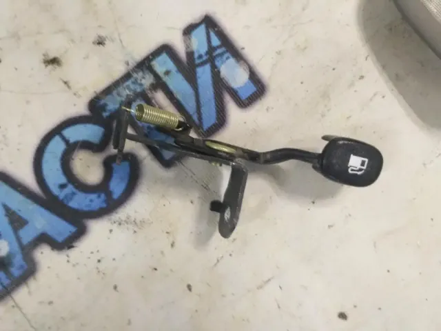 Ручка открывания бензобака Hyundai Elantra HD