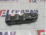 Блок управления стеклоподъемниками Hyundai Equus (VI) 935703N110VM5