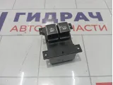 Кнопка стеклоподъемника задняя левая Hyundai Equus (VI) 935803N100VM5