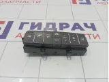 Блок управления климатической установкой Hyundai Equus (VI) 967303N200VM5