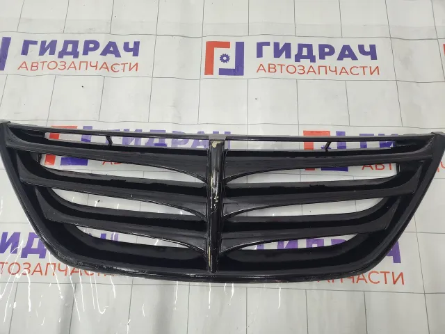 Решетка радиатора Hyundai Genesis 863513M110
