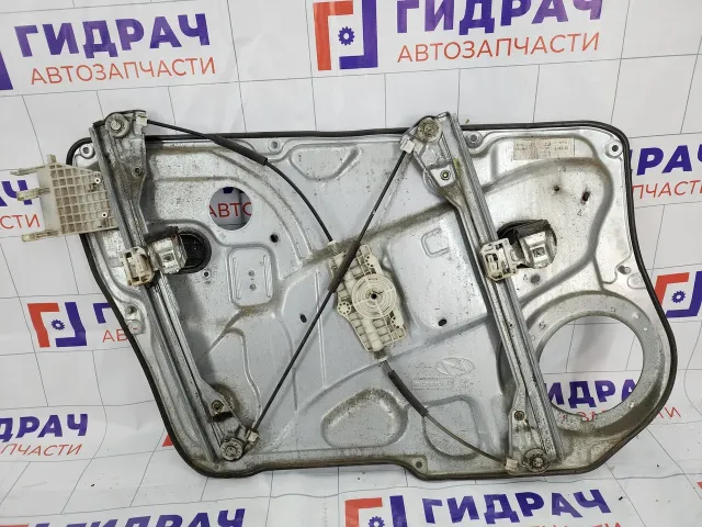Стеклоподъемник электрический передний правый Hyundai Genesis 824023M000