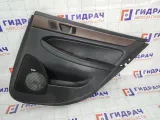 Обшивка двери задней правой Hyundai Genesis 833023M170
