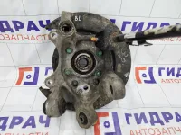 Кулак поворотный задний левый Hyundai Genesis 527103M000