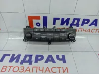 Блок управления магнитолой Hyundai Genesis 961103M250GV