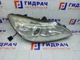 Фара правая Hyundai Genesis 921023M070