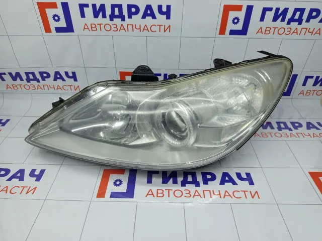 Фара левая Hyundai Genesis 921013M070