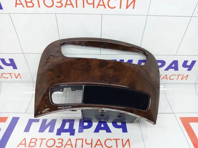 Накладка торпедо Hyundai Genesis 847403M500