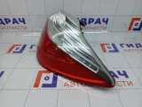 Фонарь задний наружный правый Hyundai Genesis 924023M060