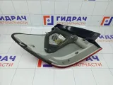 Фонарь задний наружный правый Hyundai Genesis 924023M060