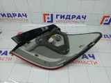 Фонарь задний наружный левый Hyundai Genesis 924013M060