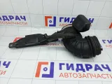 Патрубок воздушного фильтра Hyundai Genesis 281383M000
